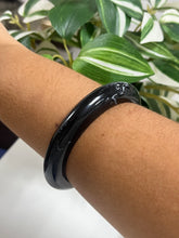 Load image into Gallery viewer, Black Marble Resin Bangle
