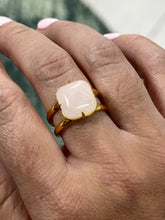 Load image into Gallery viewer, Pink Jade Ring