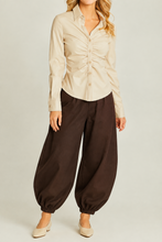 Load image into Gallery viewer, Ruched Front Top