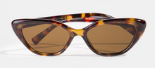 Load image into Gallery viewer, Cat Eye Sunglasses