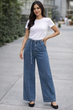 Load image into Gallery viewer, High Waisted Jeans