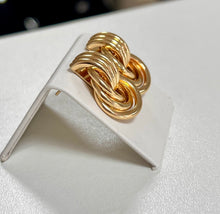 Load image into Gallery viewer, Gold Statement Earrings