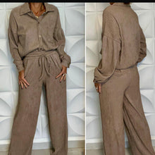 Load image into Gallery viewer, Pleated Textured  Taupe Set