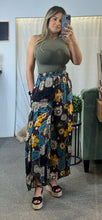 Load image into Gallery viewer, Plum Leaves Pants