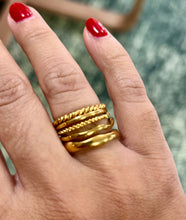 Load image into Gallery viewer, Stainless Steel Ring Set