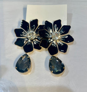 Black Flower Earring