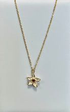 Load image into Gallery viewer, White Orchid Necklace