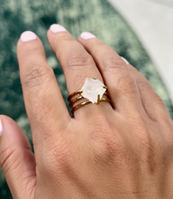 Load image into Gallery viewer, Crystal Ring