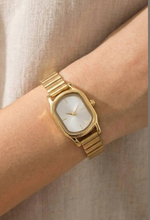Load image into Gallery viewer, Ribbed Cushion Metallic Band  Watch