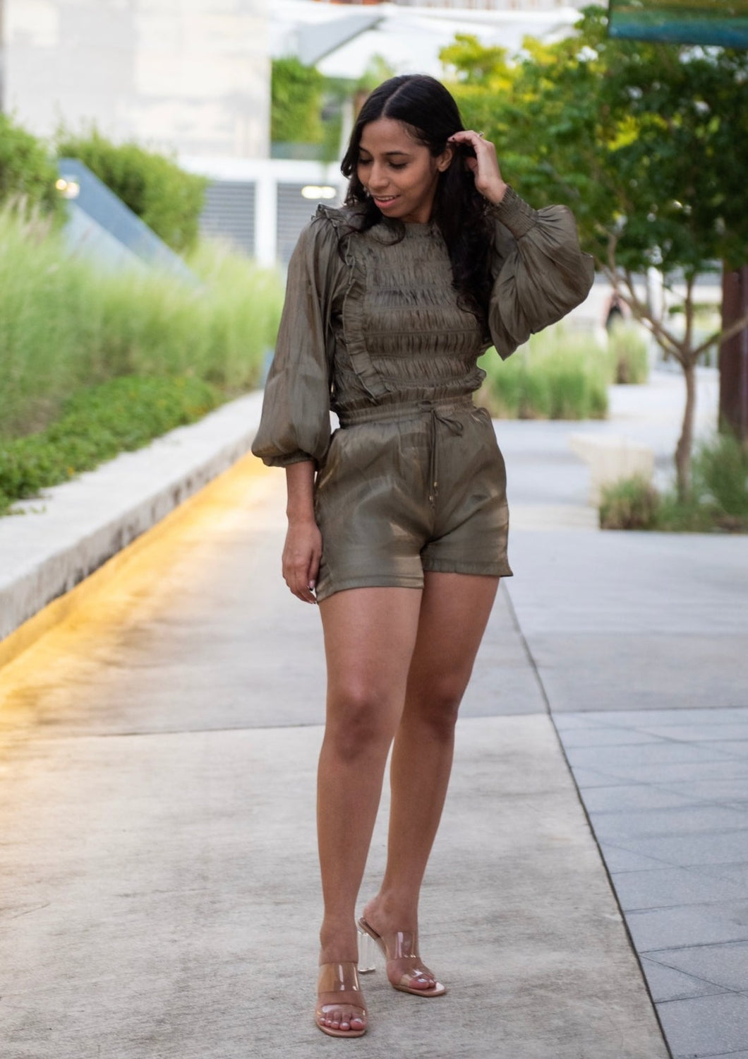 Holographic Green Set