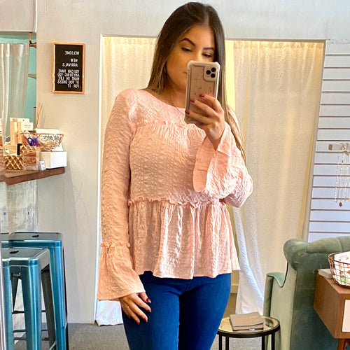 Lovely Peach Top